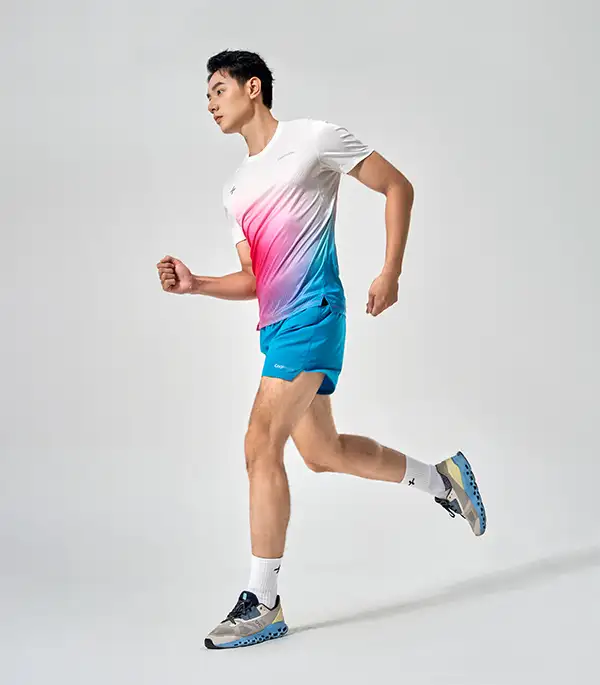 Chạy bộ, leo núi, chạy trail