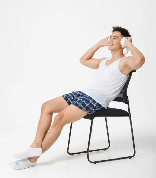 Tối giản và dễ mặc