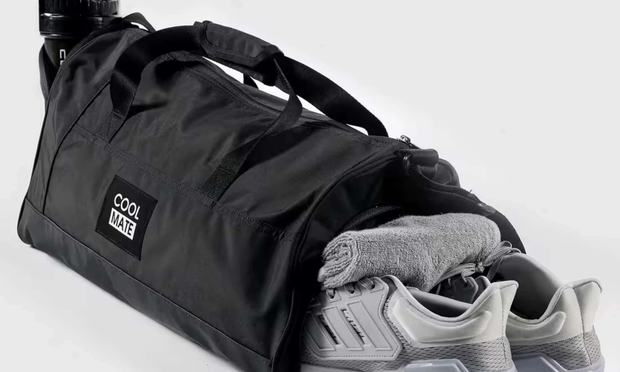 Túi trống tập gym có ngăn giày tách biệt, hạn chế mùi và bụi bẩn
