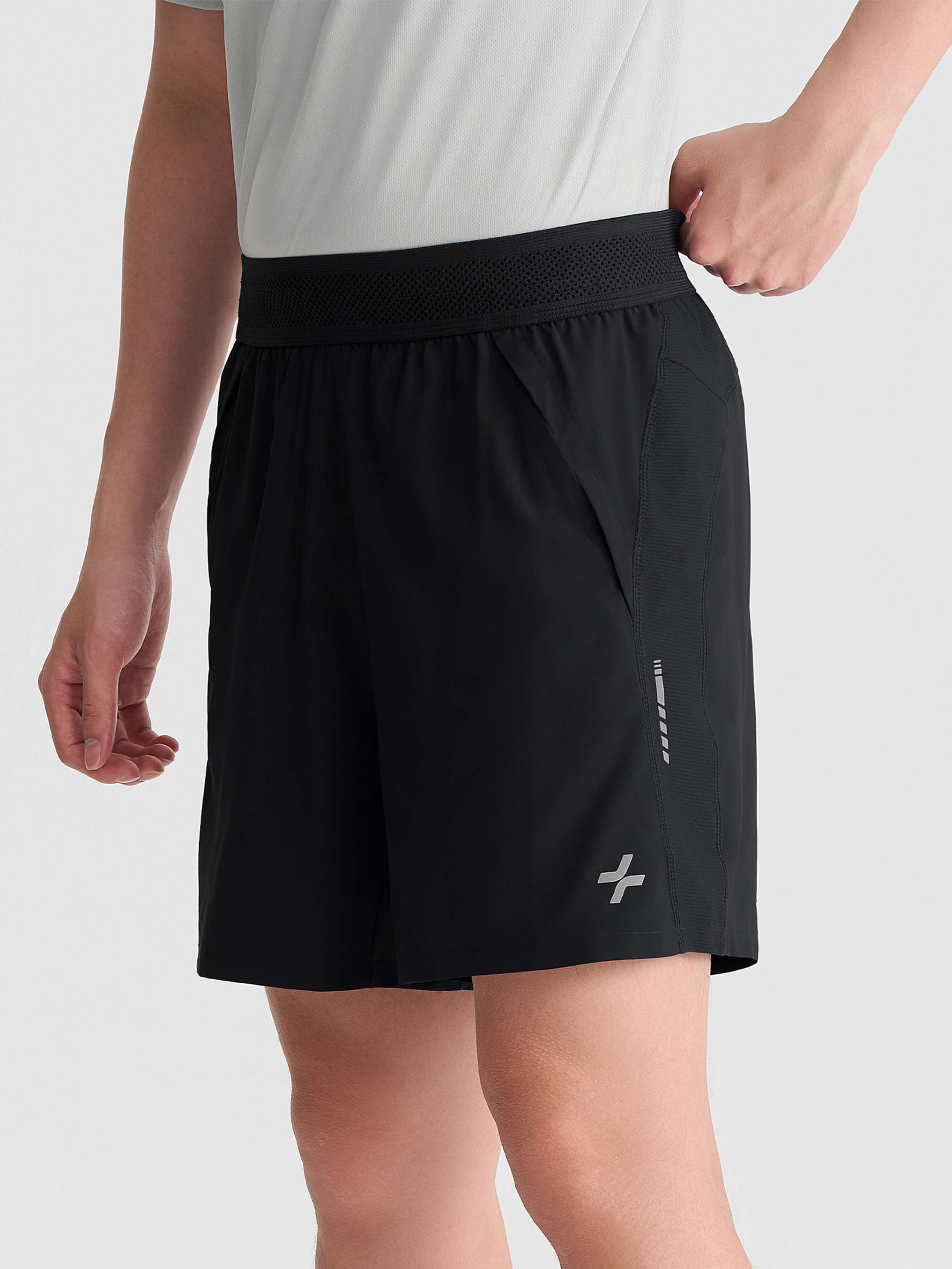 Shorts chạy bộ nam Swift Run