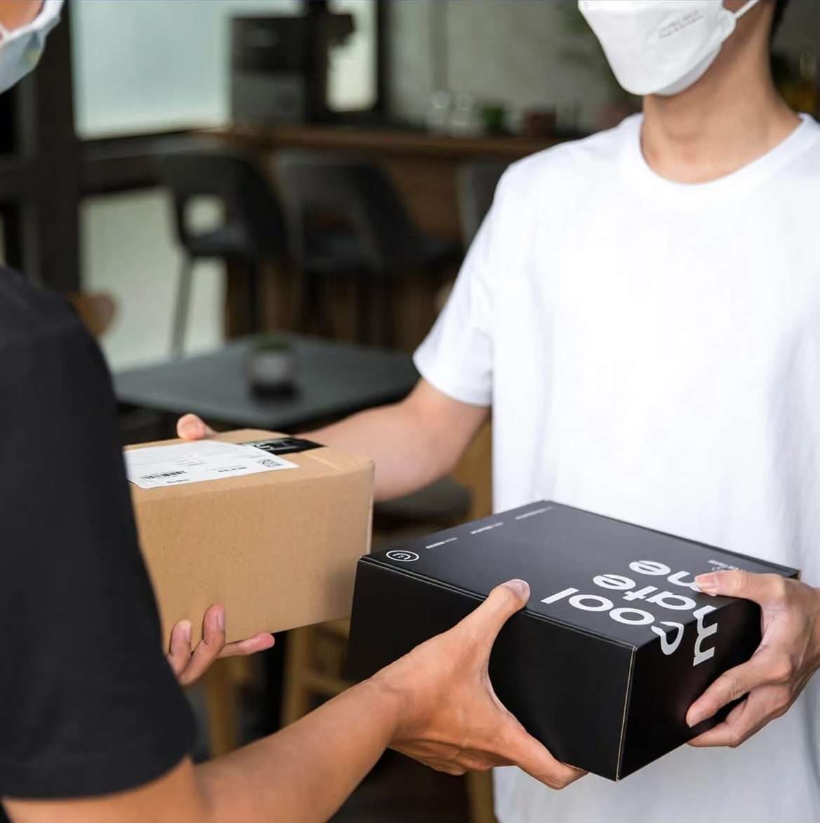 Đóng gói đơn hàng đổi trả
