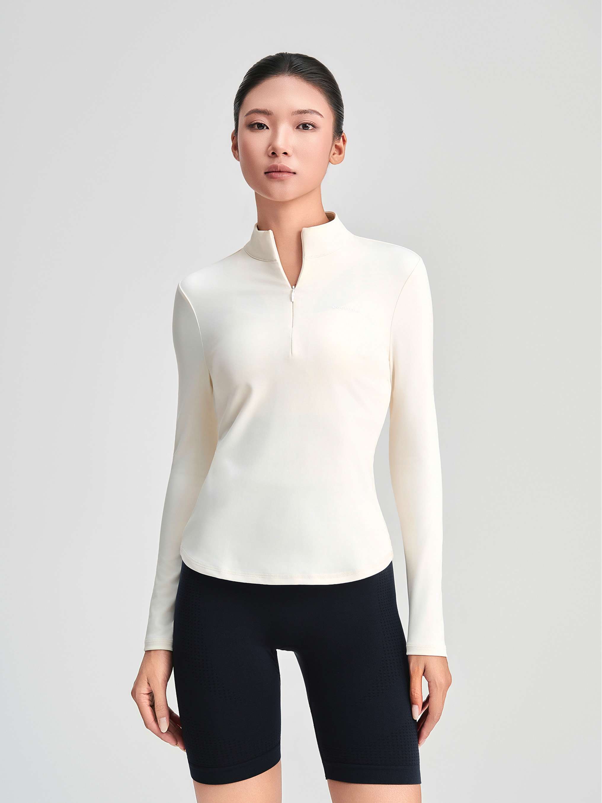 Áo dài tay thể thao nữ khoá zip