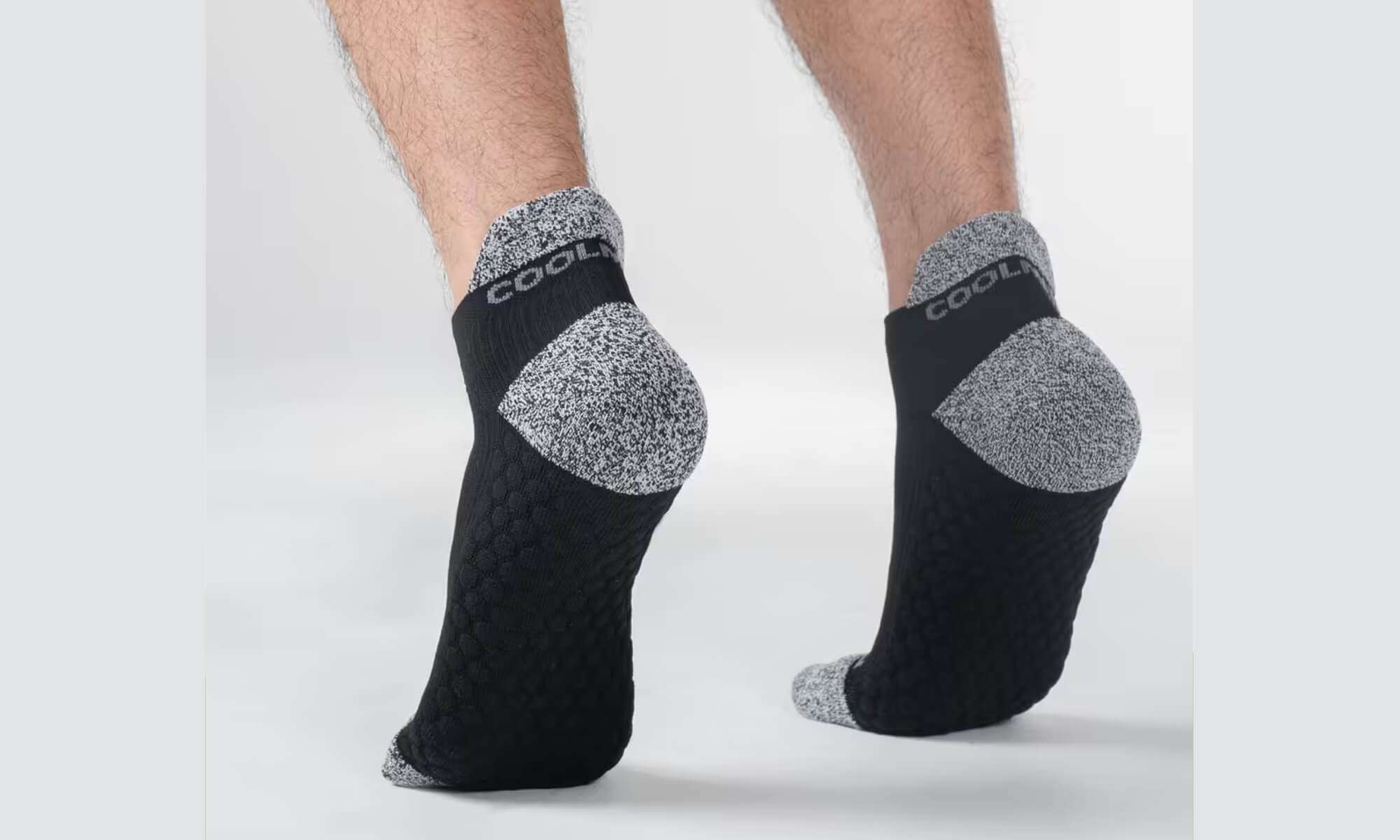 Tất Short Grip Compression Cushion Socks chống trượt, ổn định vòm chân, giảm ma sát hiệu quả