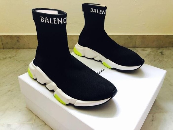 Balenciaga Speed Trainer Cuffed là phiên bản cải tiến “siêu xịn sò” của dòng giày Speed Trainers