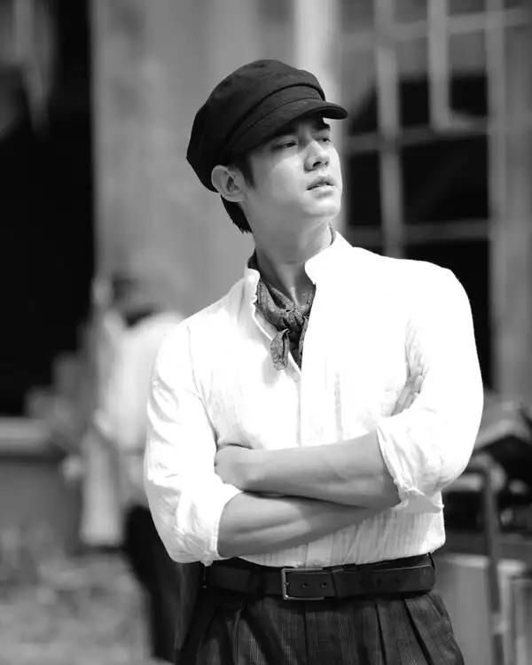 Diễn viên Mario Maurer