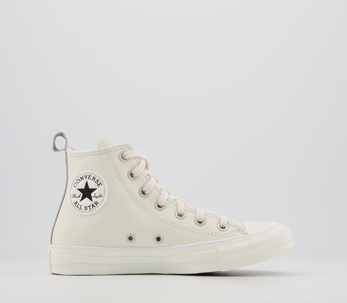 Cream Leather Converse là một trong những đôi giày bán chạy nhất 