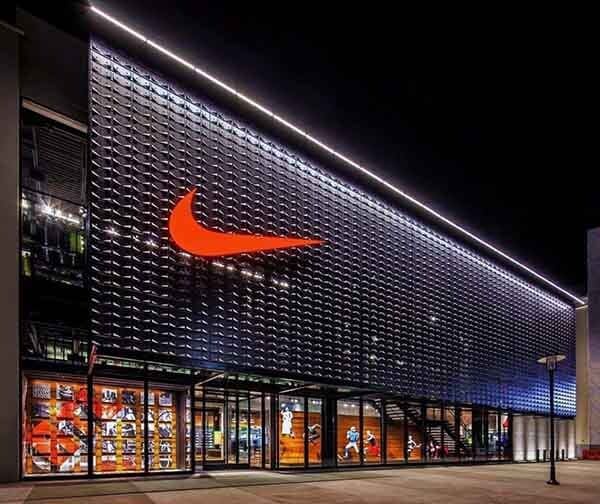 Nike đã trở thành một thương hiệu thời trang thể thao đắt giá hàng đầu thế giới