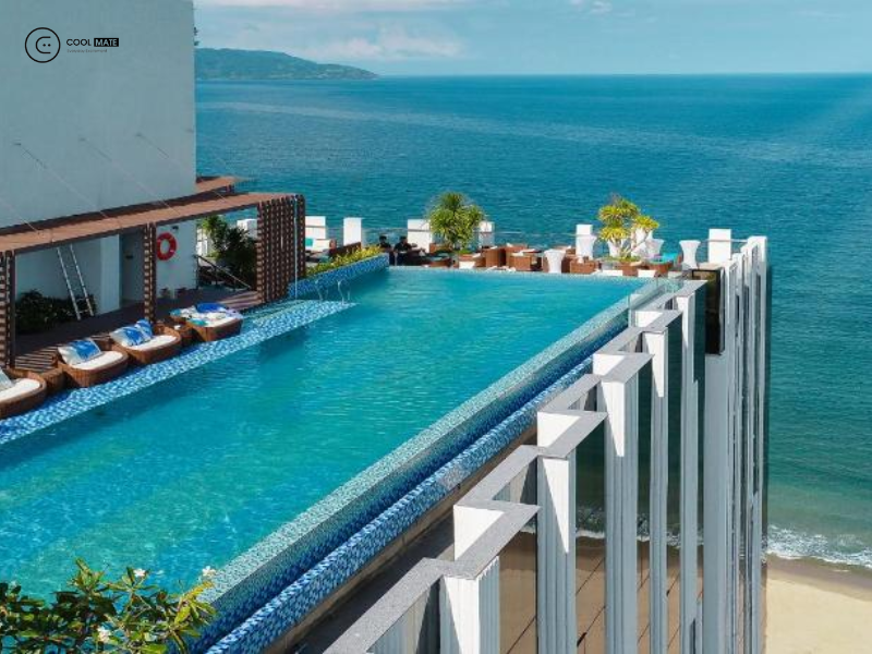 khách sạn ở đà nẵng có bể bơi
