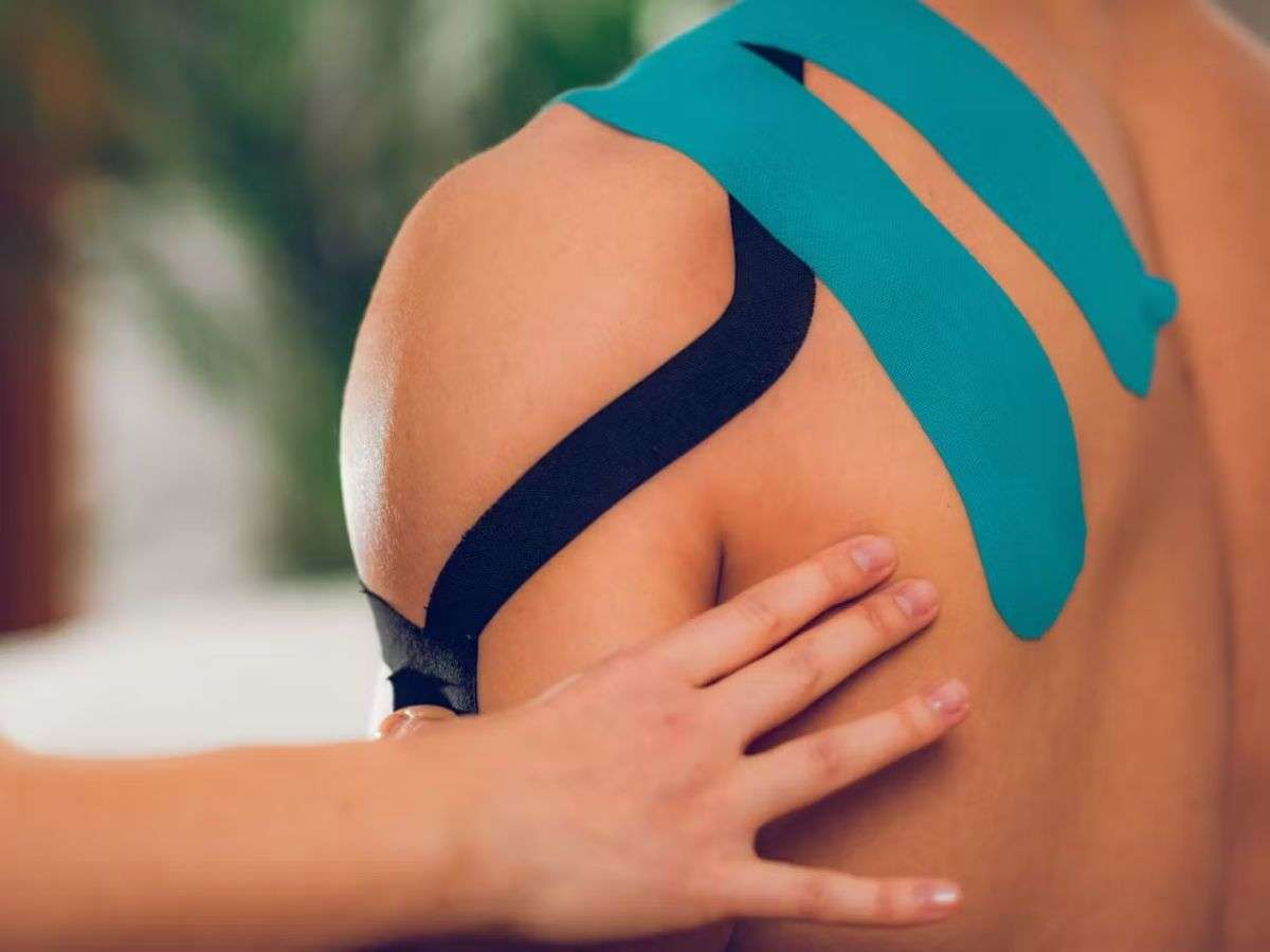 Sử dụng băng dán cơ đúng cách để có hiệu quả tốt nhất