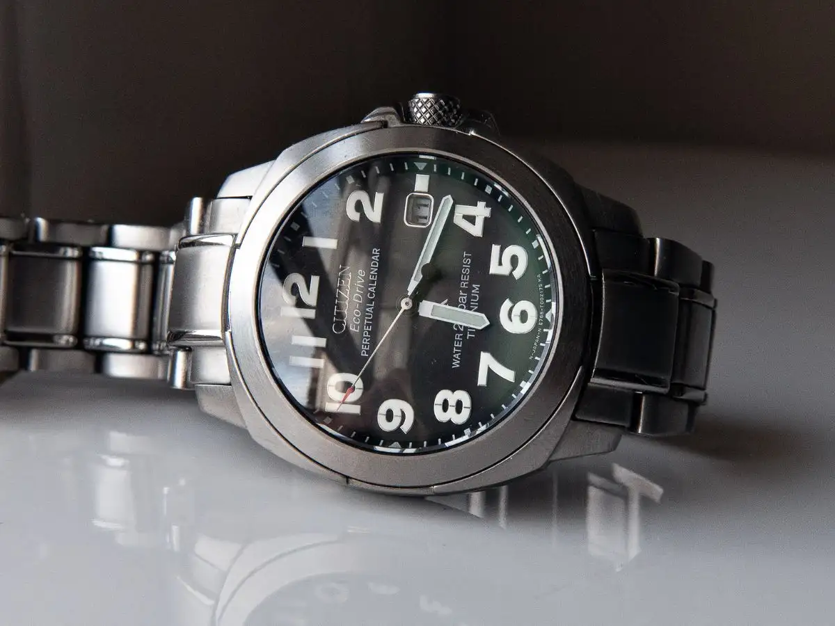 Đồng hồ chống nước Citixen Eco-Drive Corso