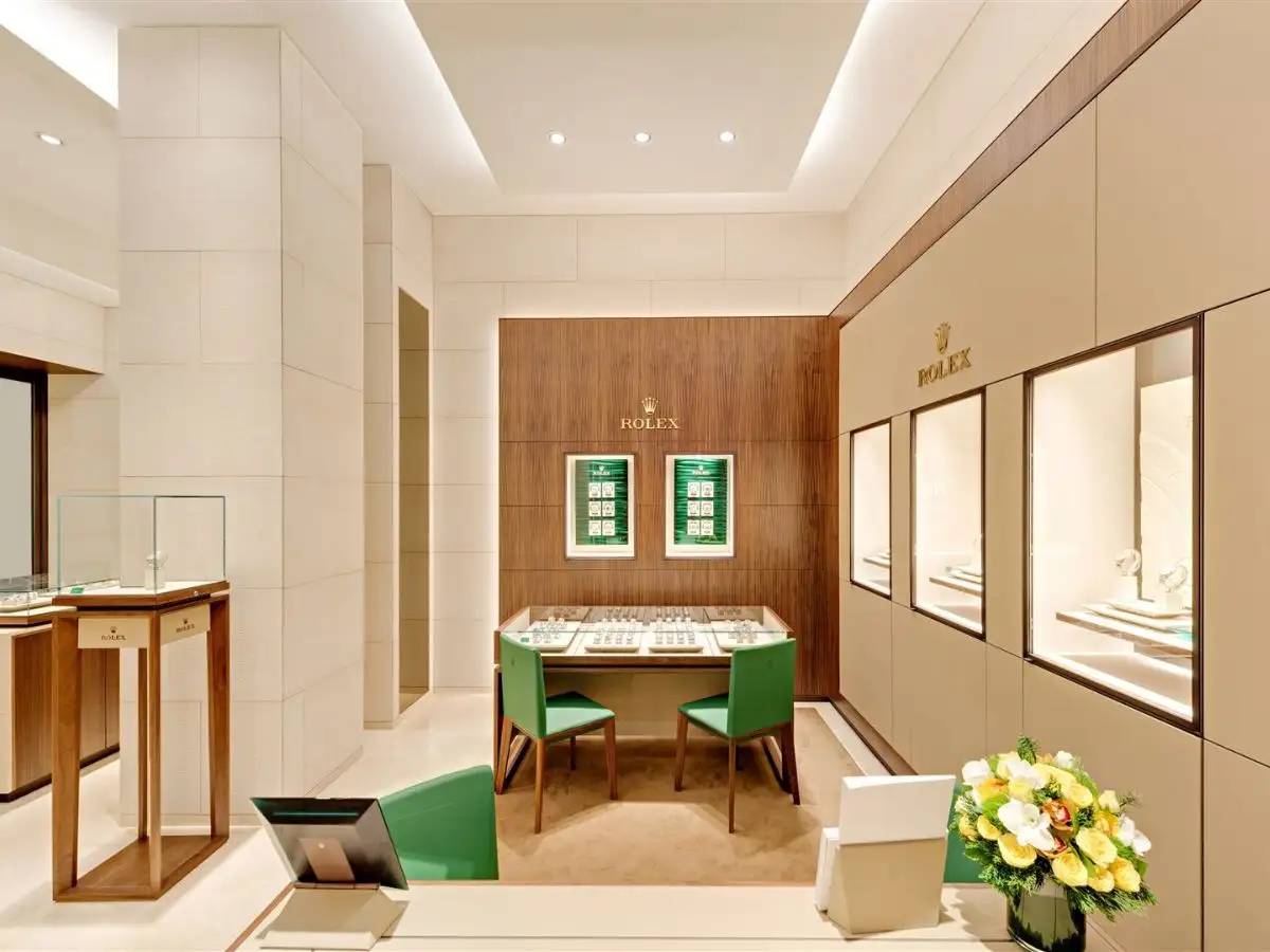 Đại lý Rolex tại Rex Hotel Arcade TP.HCM
