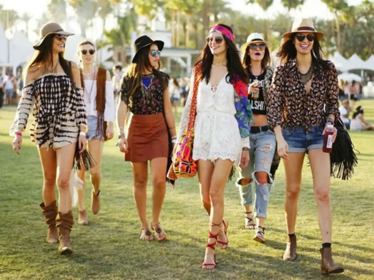 giai-ma-phong-cach-boho-chic-tu-do-phong-khoang-va-cuon-hut-5396