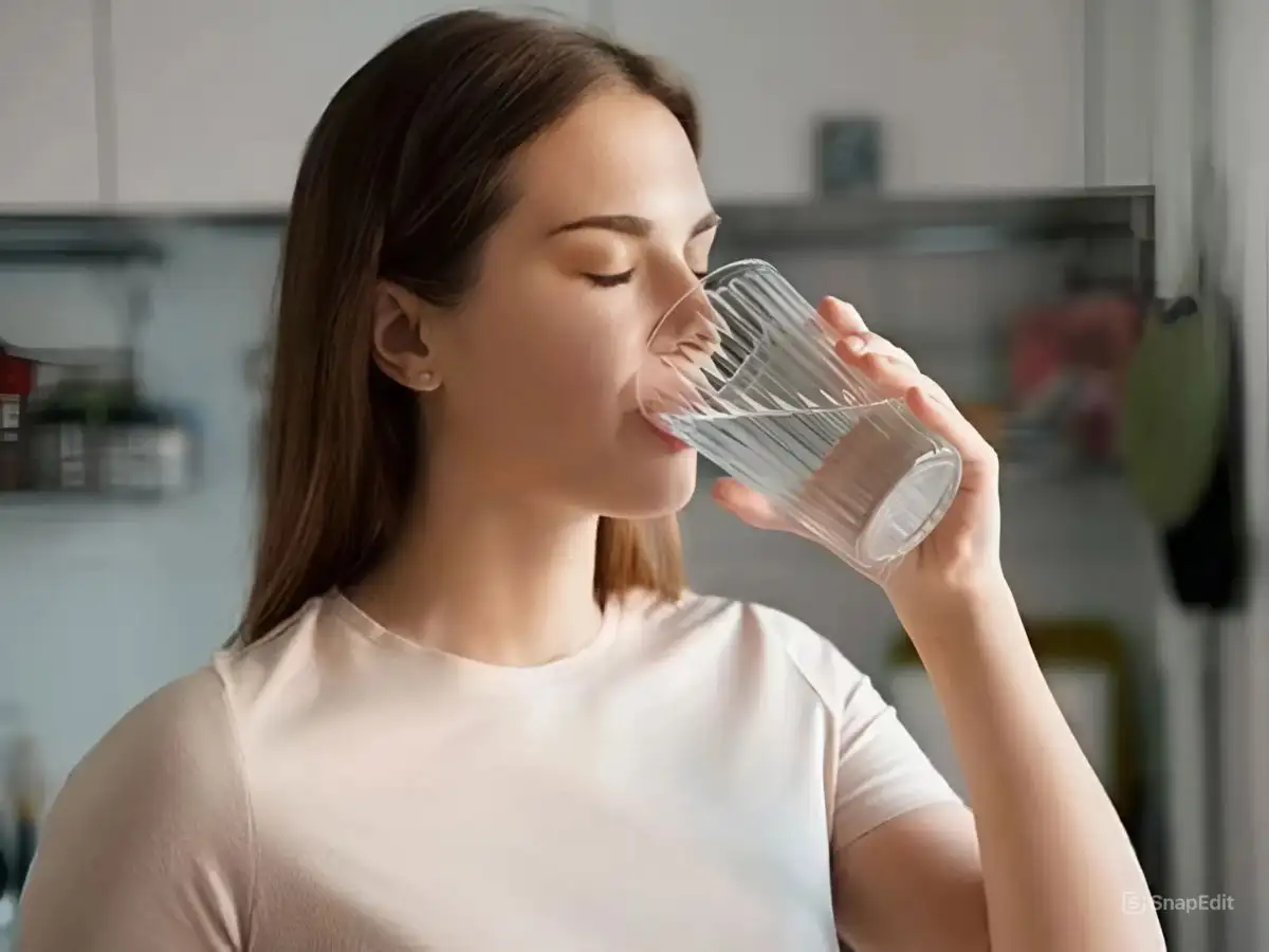Uống đủ nước đóng vai trò quan trọng