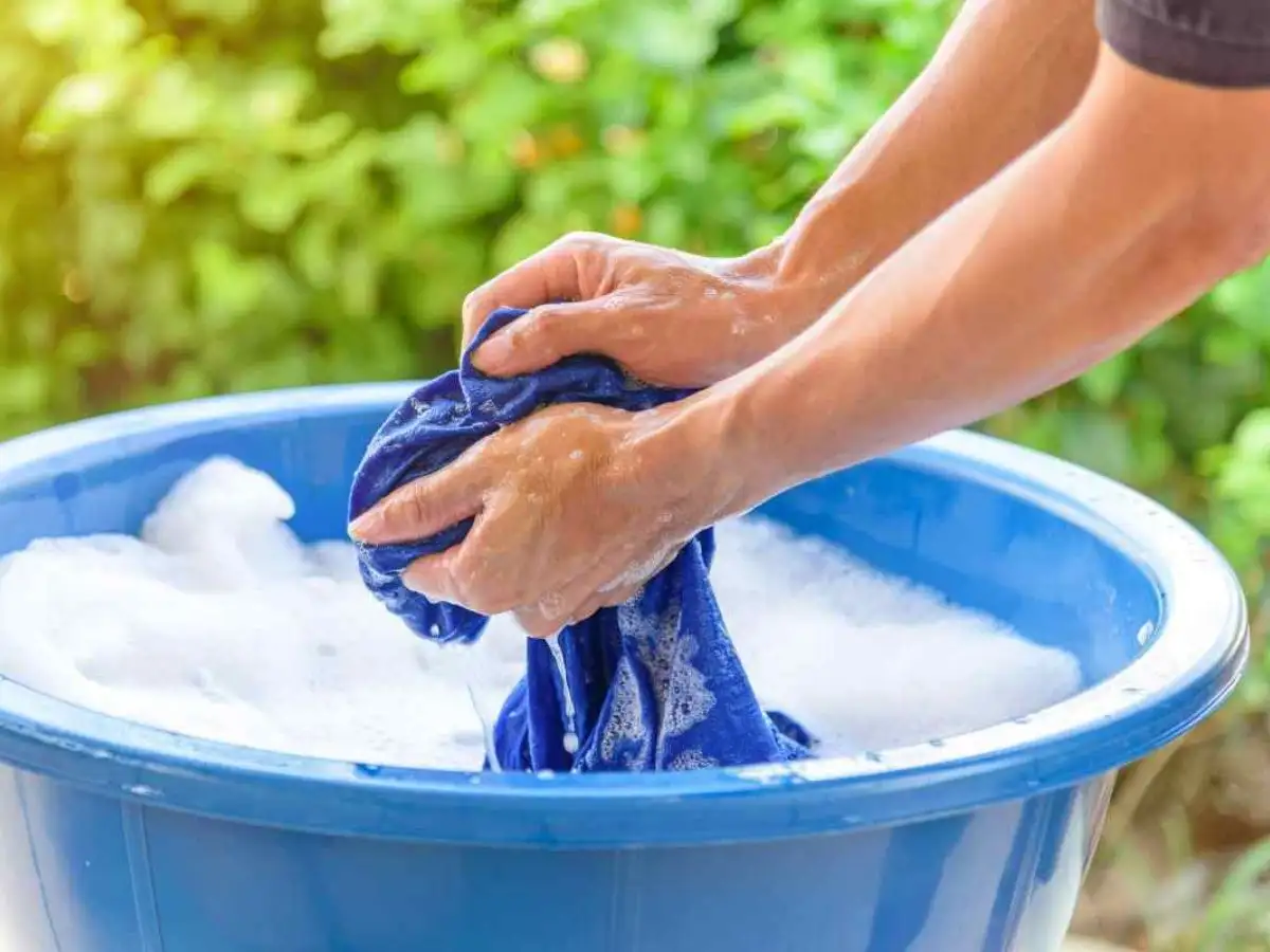 Tip giữ váy luôn mới đẹp