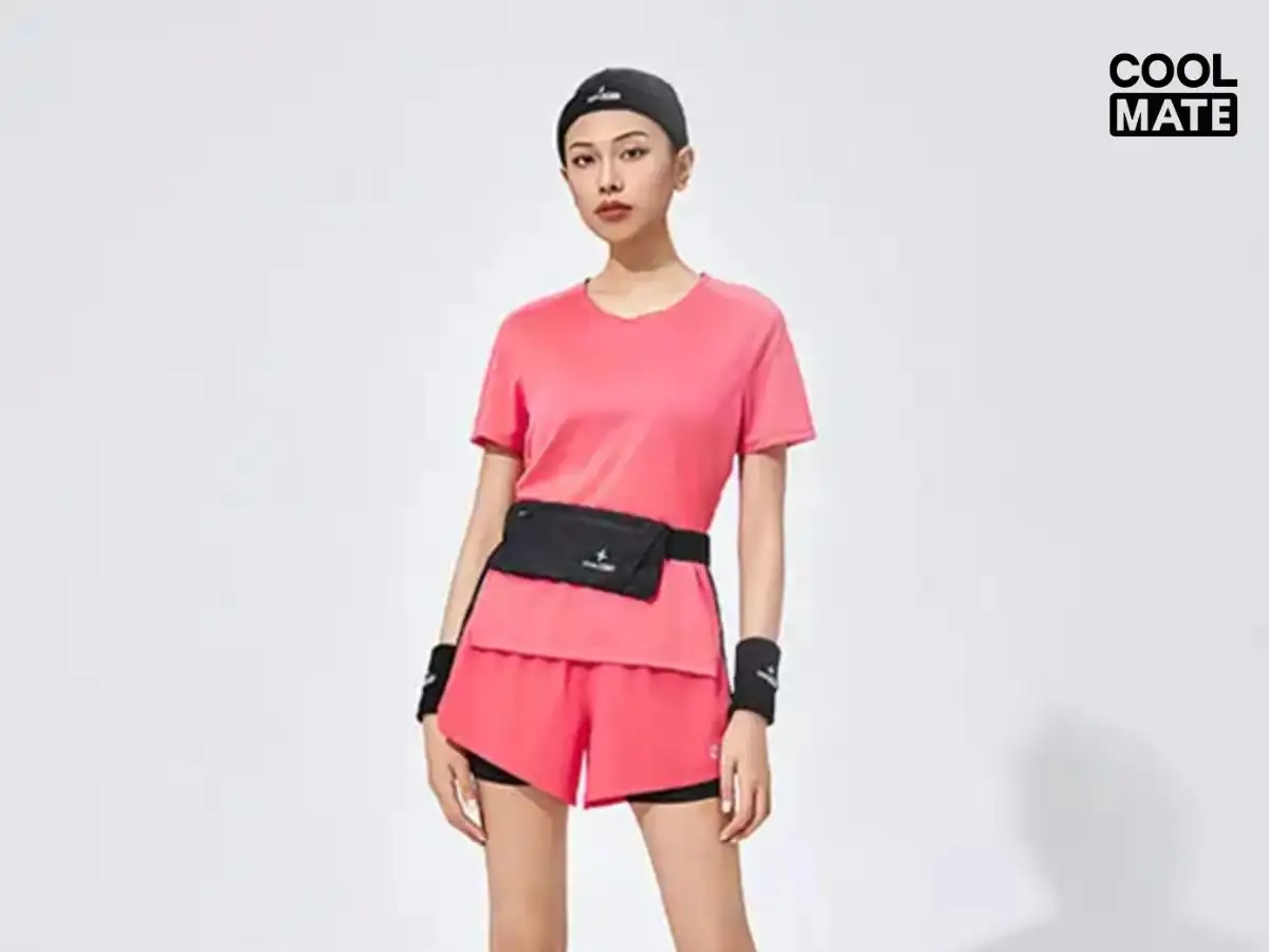 Race Shorts mang lại cảm giác thoải mái tối đa, nhẹ và co giãn, cho phép tự do vận động và tập trung vào hiệu suất chạy.
