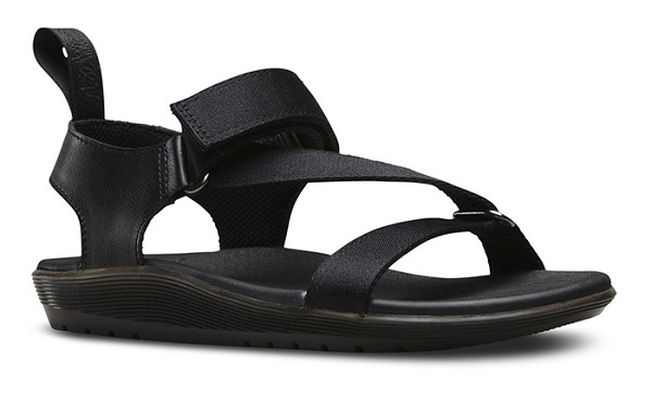 Sandals đến từ thương hiệu Dr. Martens luôn tạo cảm giác êm ái cho các quý ông khi mang