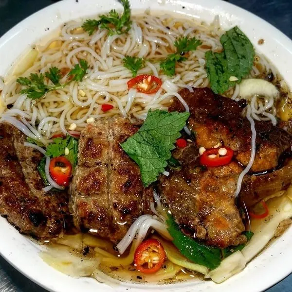 quán bún chả ngon nhất Hà Nội