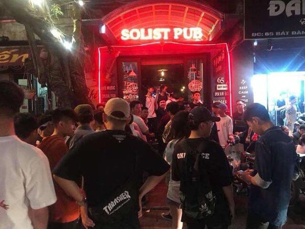 Solist Pub với không gian ấm cúng và đậm chất cổ điển