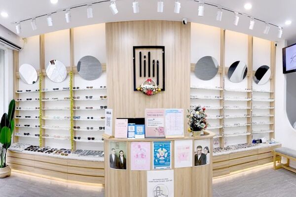 Mắt kính Lily - Shop bán kính Shopee bán chạy nhất