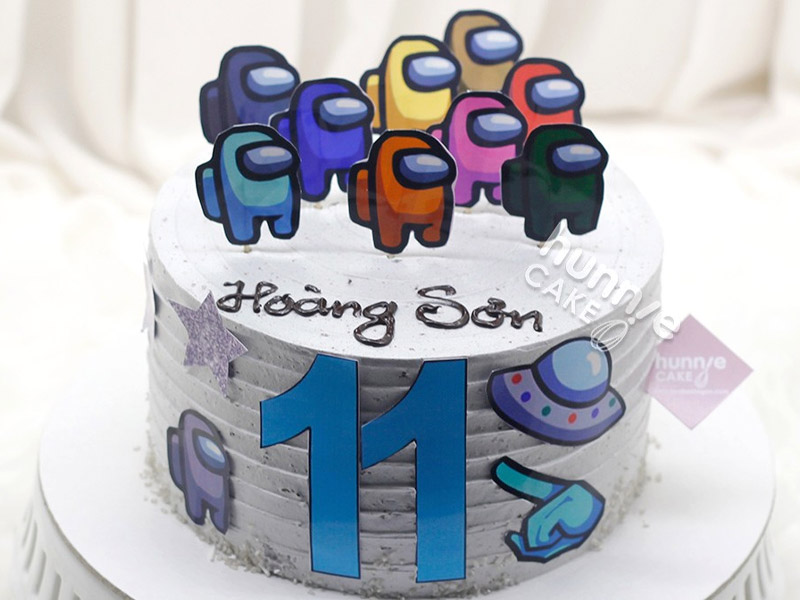 Bánh sinh nhật Among Us cho bé trai 11 tuổi