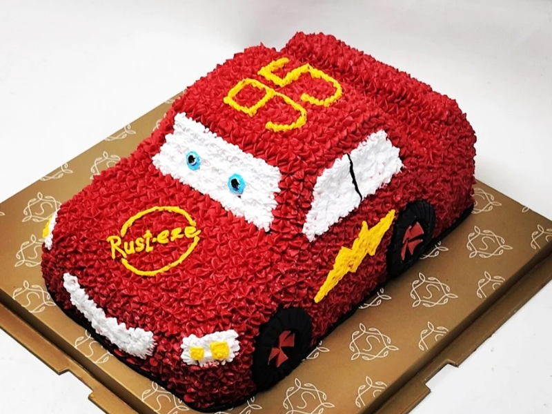 Bánh sinh nhật bé trai mẫu ô tô 3D - minbakery