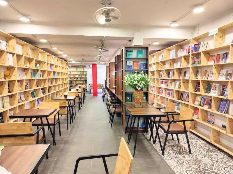 Sự kết hợp giữa quán cà phê và thư viện