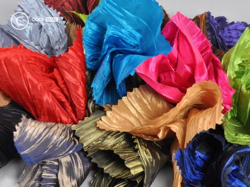 Thời kỳ đầu vải Tafta được làm từ vải bông và sợi tơ tằm nên giá thành rất cao