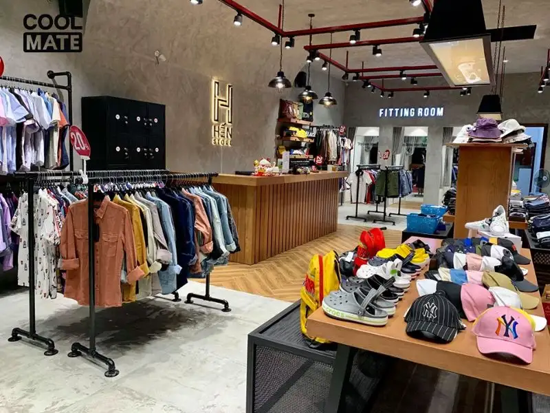 Hến Store là sự lựa chọn hoàn hảo cho chàng trai đang muốn mua áo sơ mi nam Hàn Quốc 