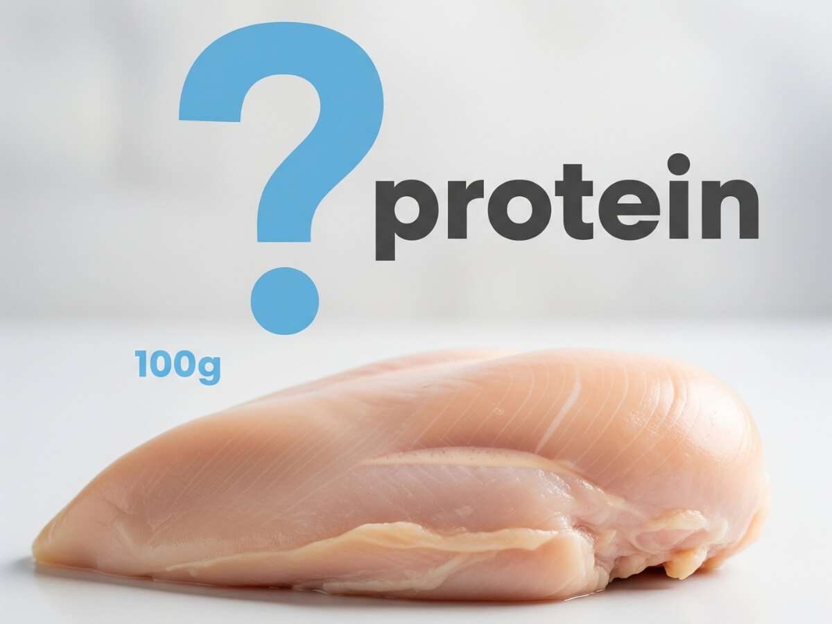 Ức gà nạc giàu protein, ít béo, thích hợp cho người tập thể hình