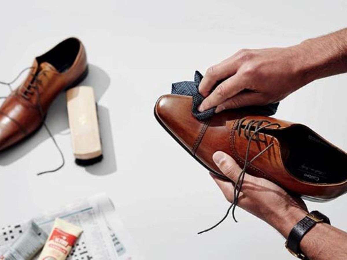 Giữ Gìn Vẻ Sáng Bóng Của Giày Tây