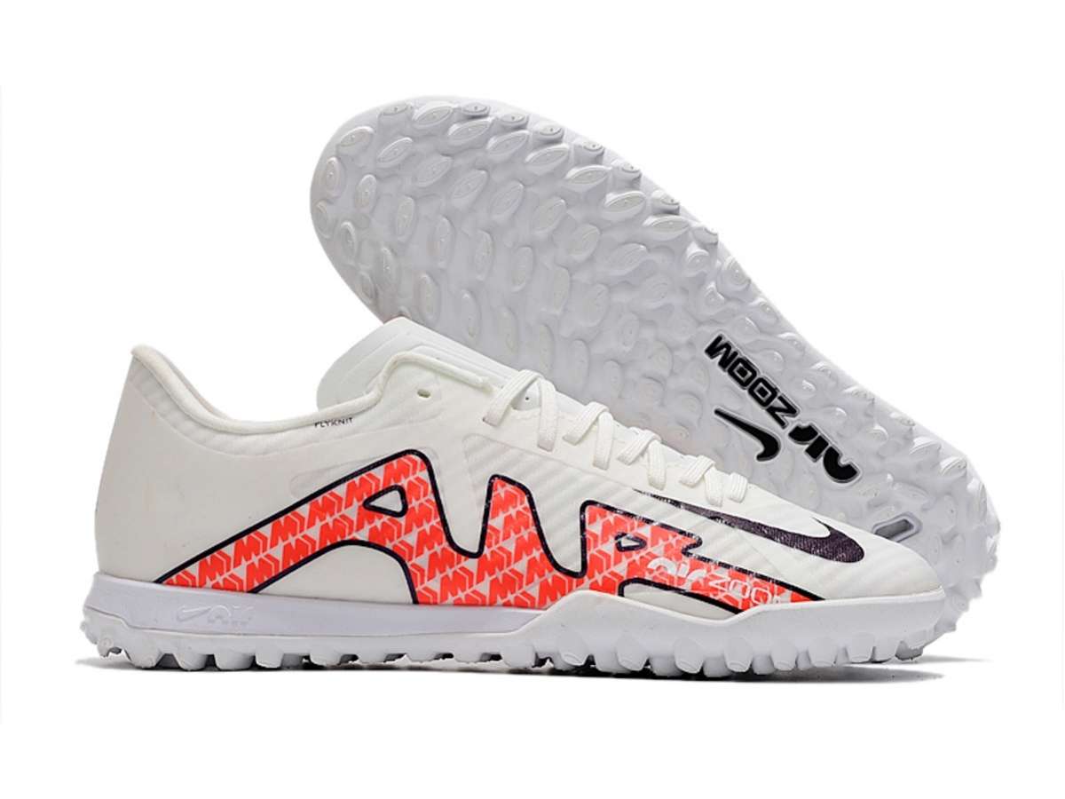 dòng giày đá bóng Nike Mercurial
