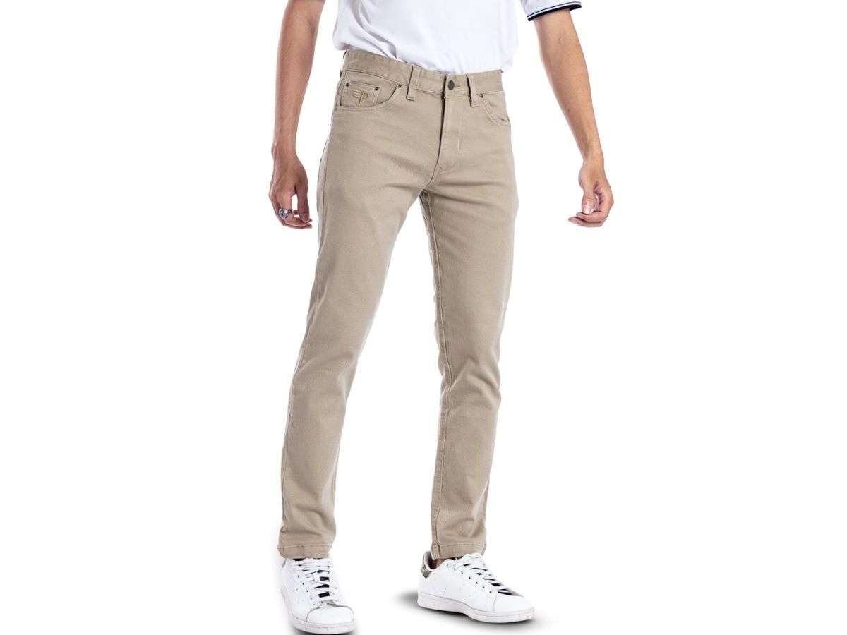 Quần Jeans giả Kaki cũng là một sự lựa chọn không tồi