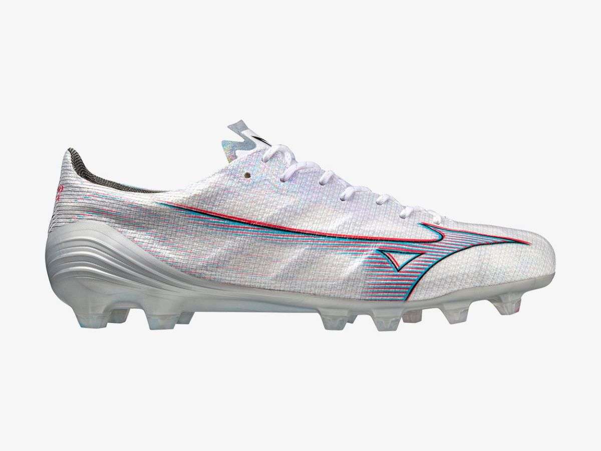 Mizuno Alpha Là Sự Kết Hợp Tinh Tế Giữa Nhẹ Và Bền