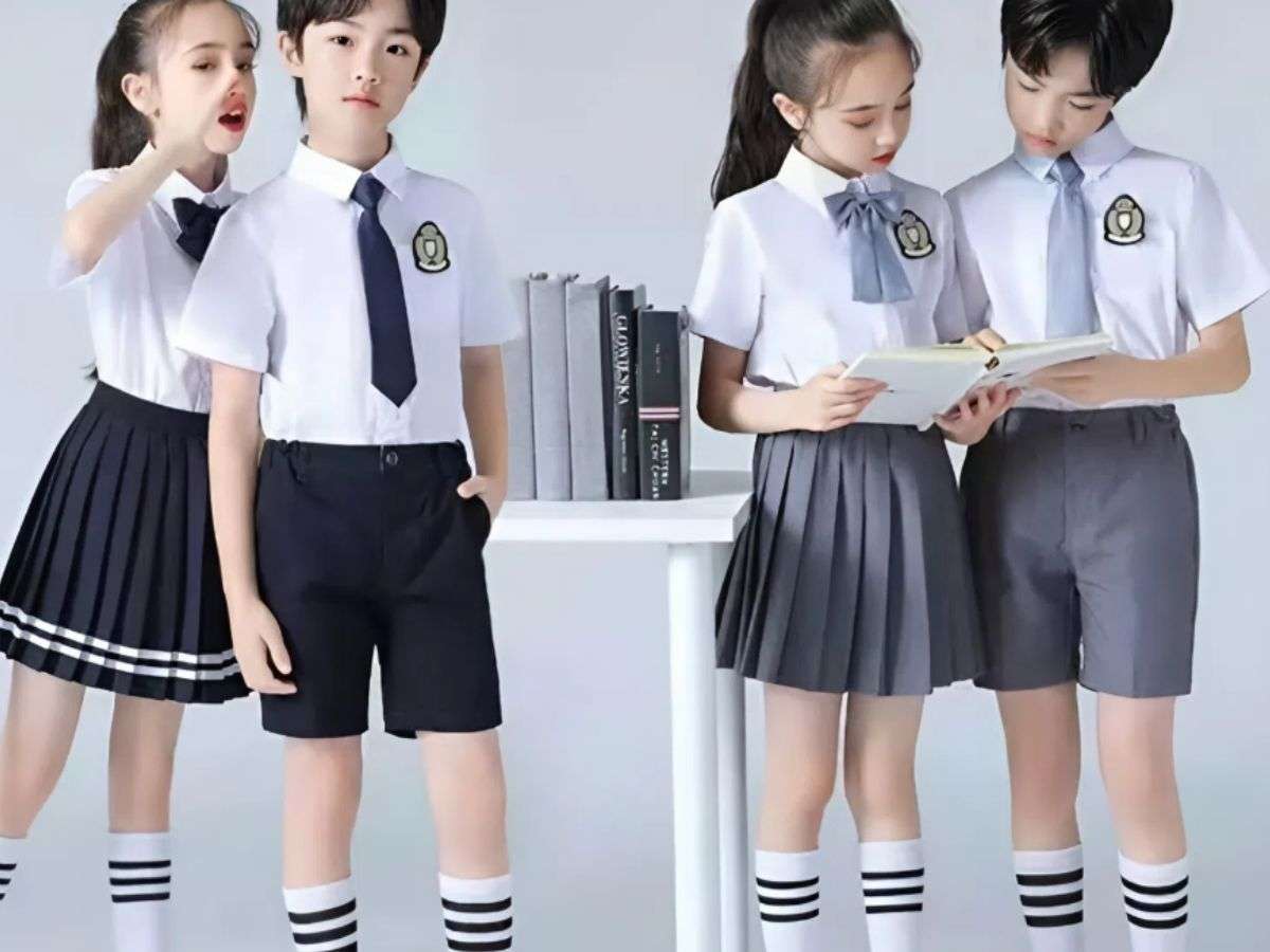 Đồng phục mùa đông cho nữ sinh trung học 