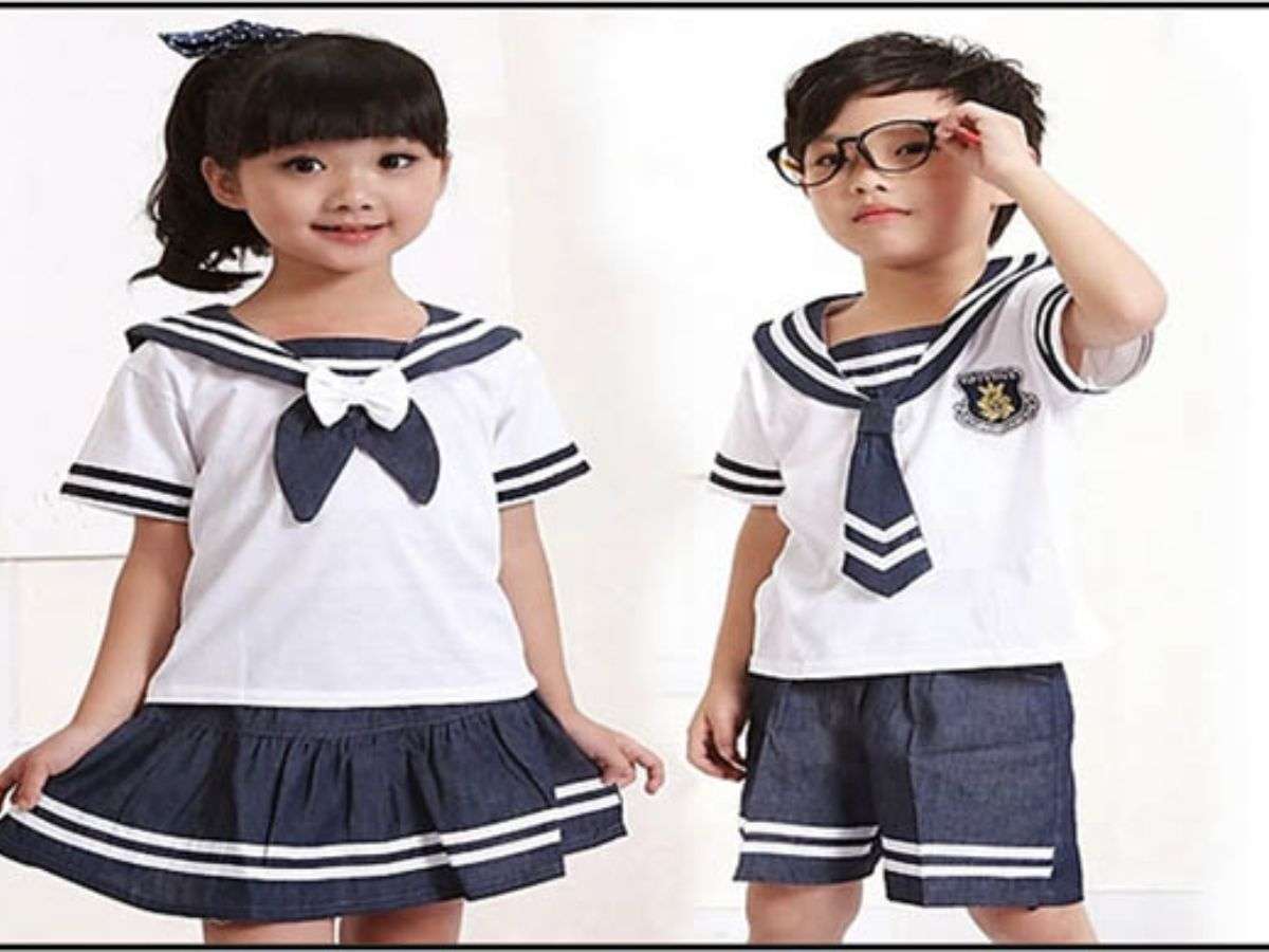 Hoạt bát cũng mẫu đồng phục áo polo 