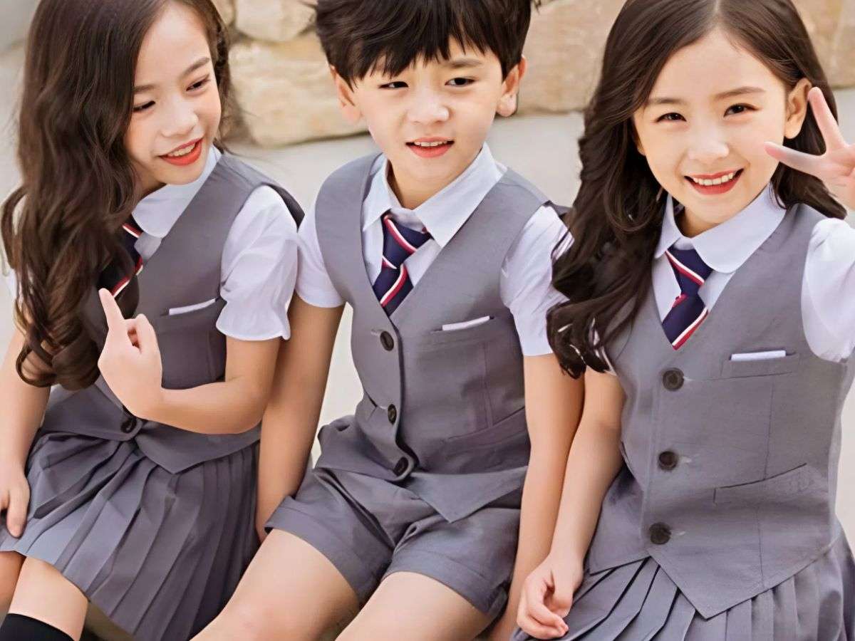 Đồng phục học sinh cấp 3 