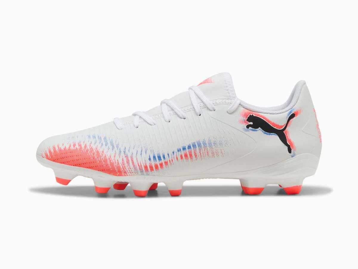 Puma Future Play với khả năng co giãn