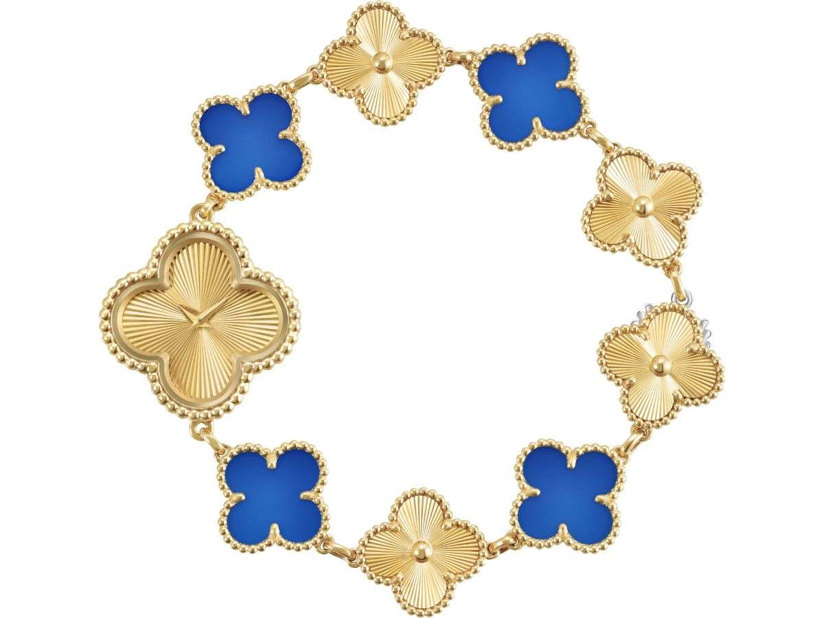BST Alhambra với biểu tượng cỏ 4 lá