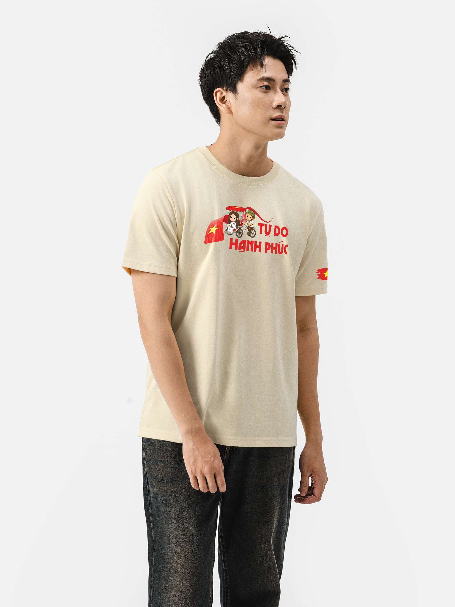 Áo thun Cotton 220gsm Em Tự Do Hạnh Phúc