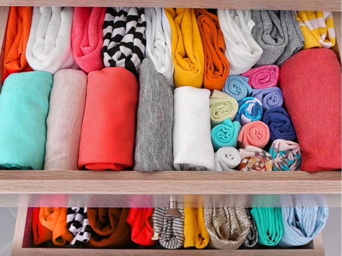 Giữ thói quen chăm sóc áo đúng cách sẽ giúp bạn mặc đẹp và tiết kiệm hơn mỗi ngày