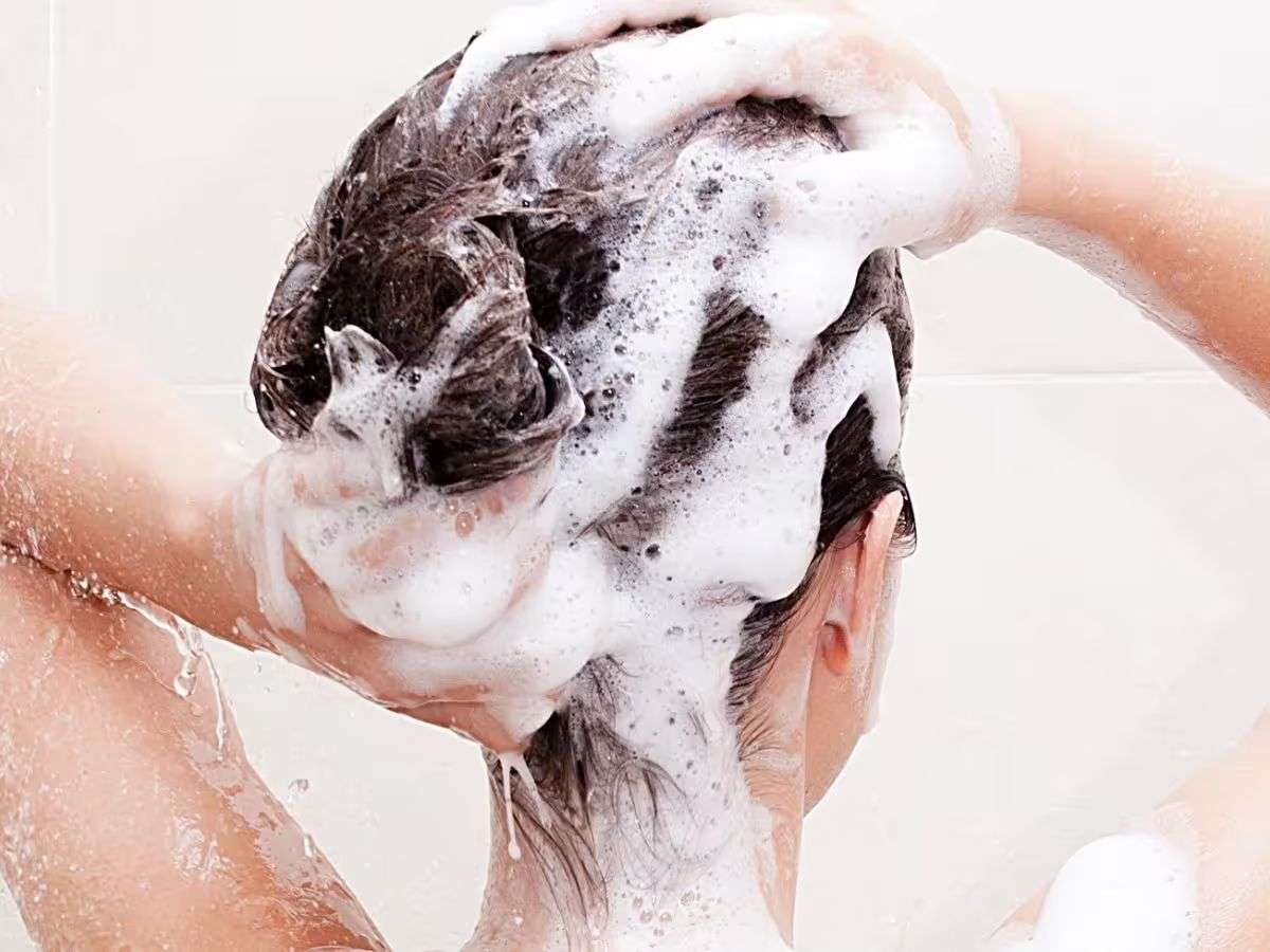 Hãy thực hiện quy trình chăm sóc tóc ngay sau khi rời hồ bơi