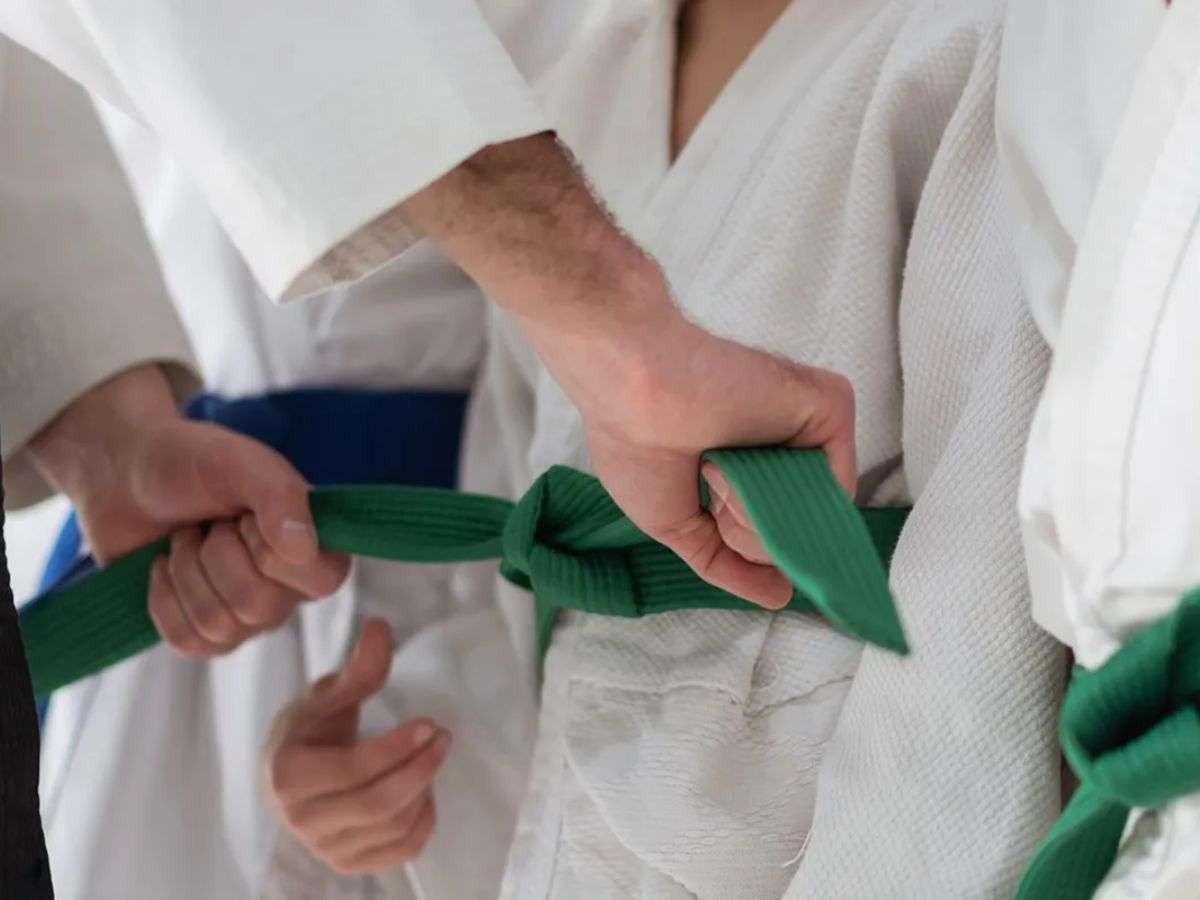 Đai Bị Tuột Hoặc Lỏng Lẻo Trong Lúc Tập Luyện