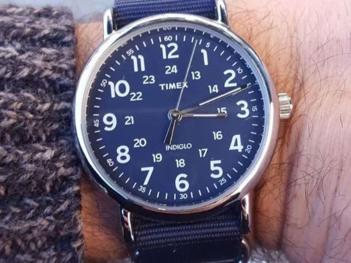 Đồng hồ Timex T2N891 với kiểu dáng thiết kế rất cổ điển