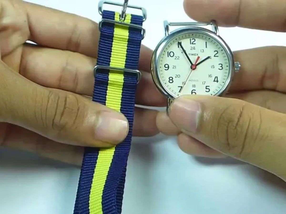 Chiếc đồng hồ Timex T2P1429J
