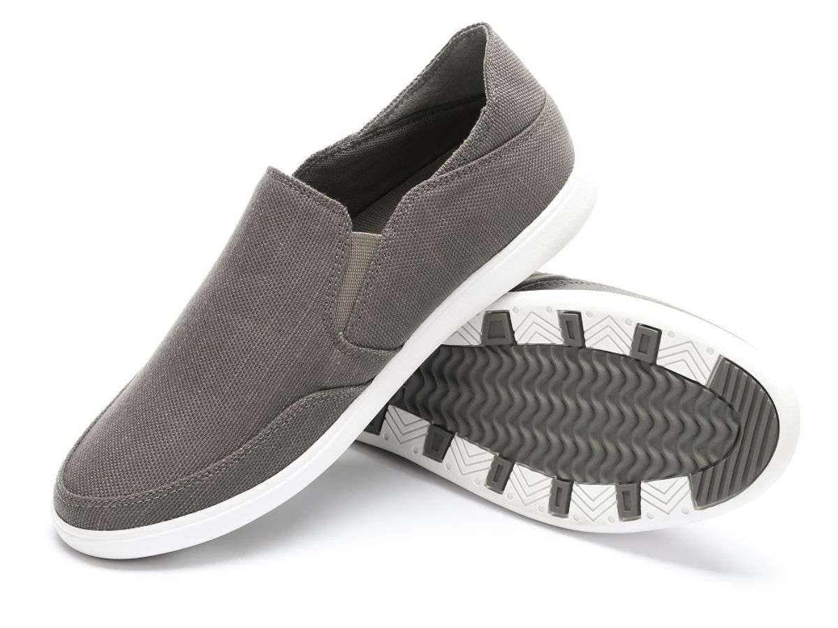 Giày slip on Bata