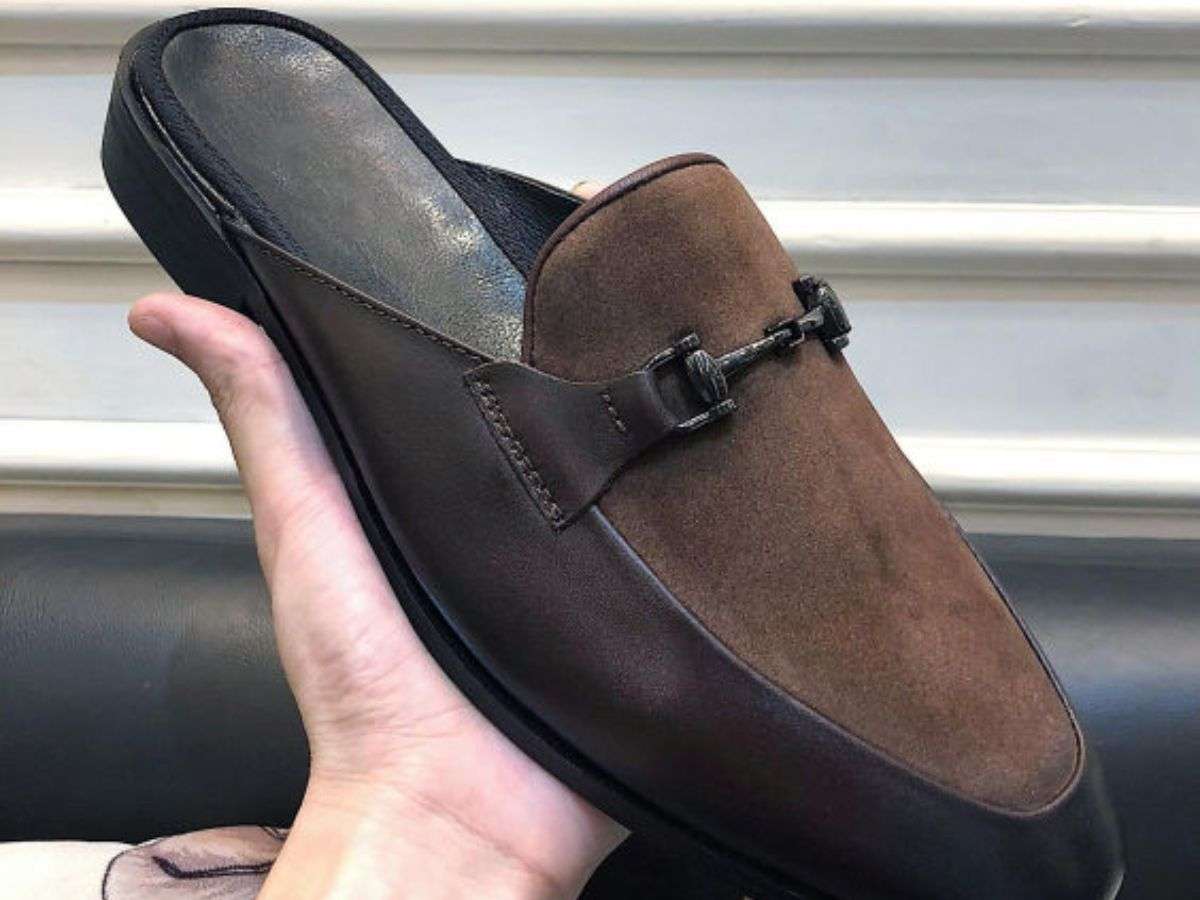 Giày sục nam phủ nhung tạo nên sự tinh tế nhất định