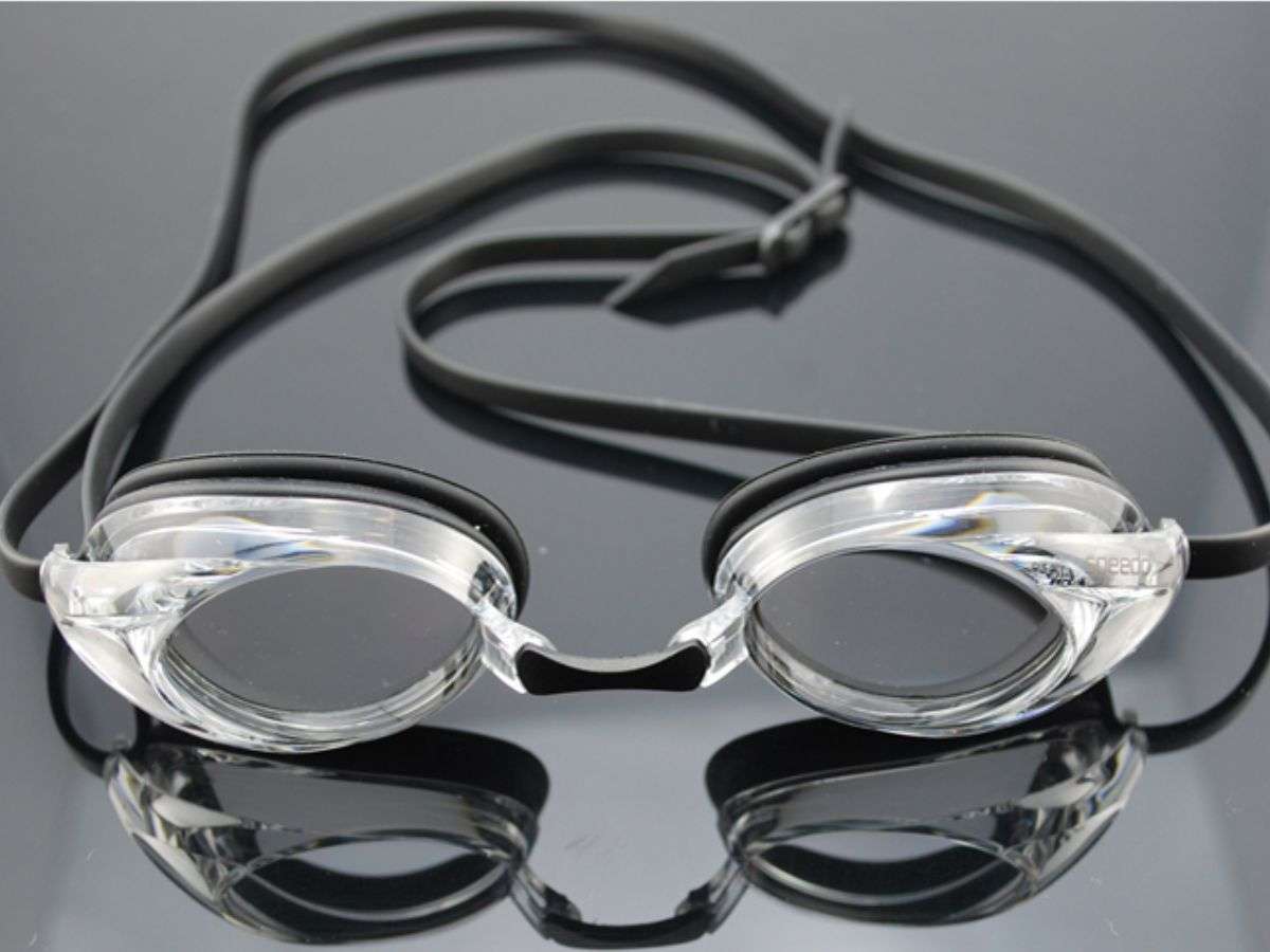 Kính bơi Speedo Vanquisher 2.0 