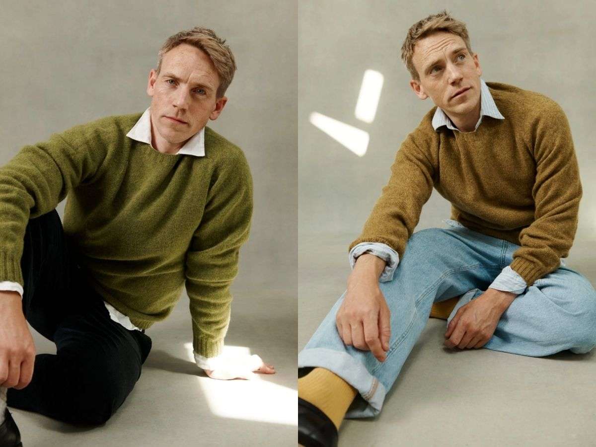  Áo sơ mi mang lại nét thanh lịch khi phối cùng áo len cashmere