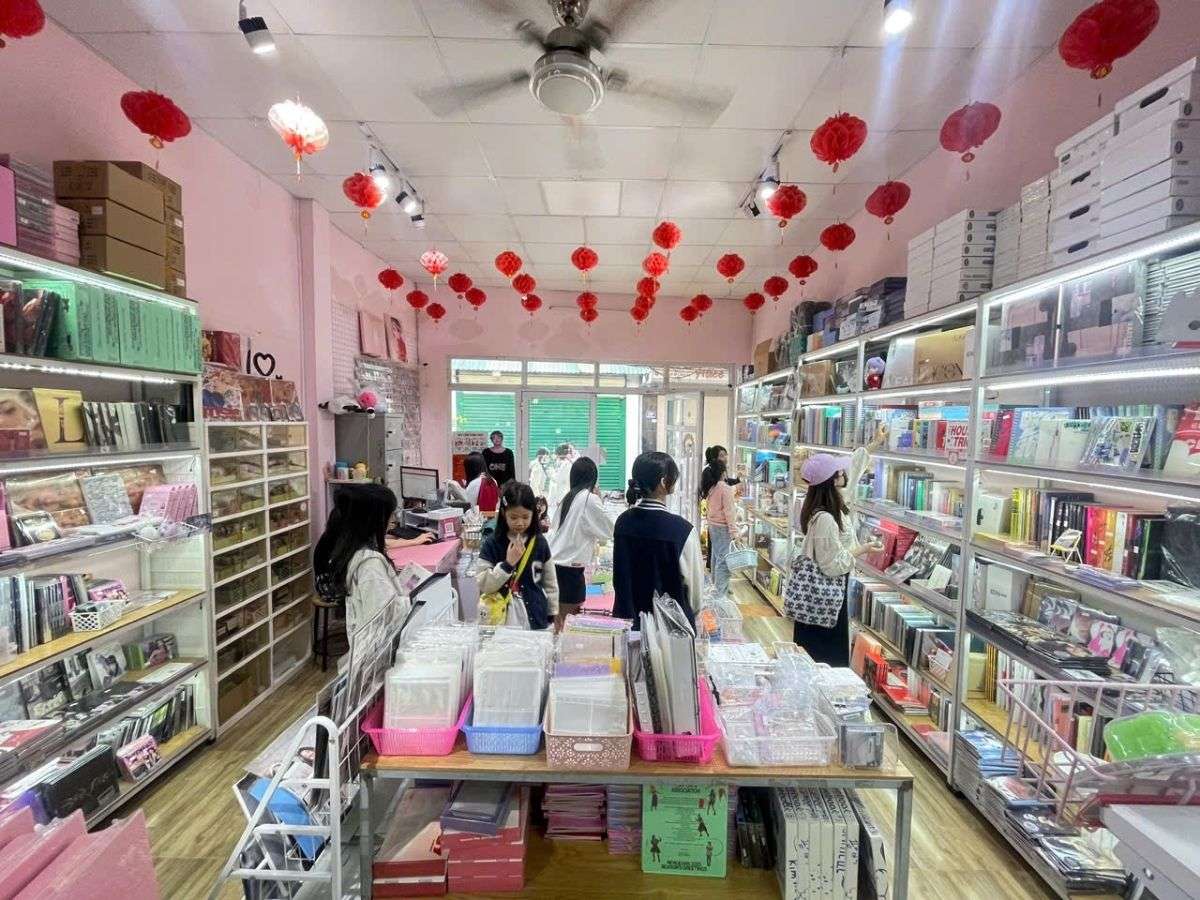 Cửa hàng túi tote Kpop Shop