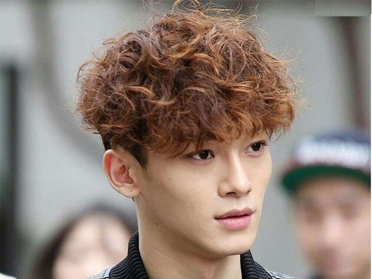 Tóc nam xoăn xù